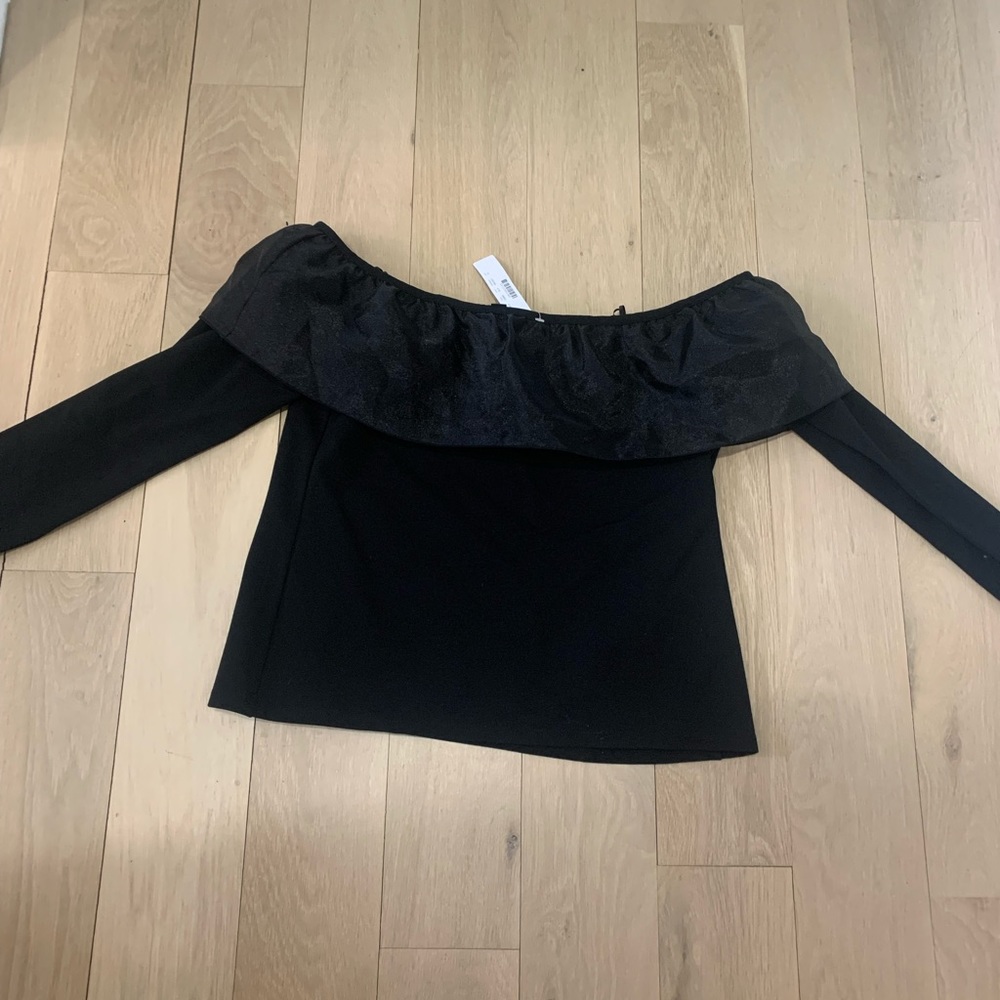 J crew off the shoulder top j crew off the shoulder top.